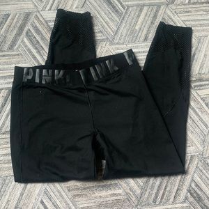 💞🌸PINK🌸💞 Victoria’s Secret Ultimate workout leggings 🏋️‍♀️